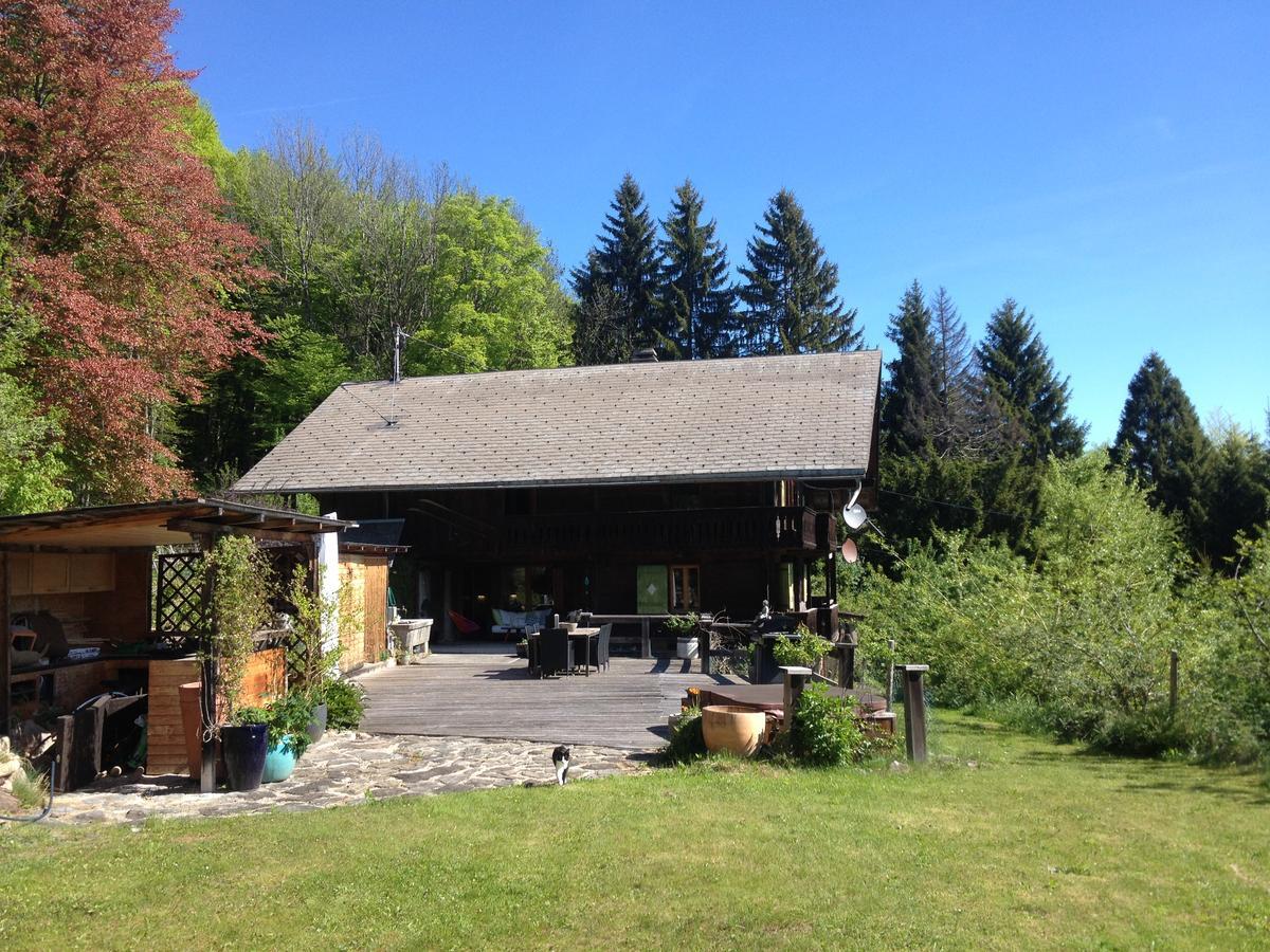 Chalet Ingas Troistorrents Bagian luar foto